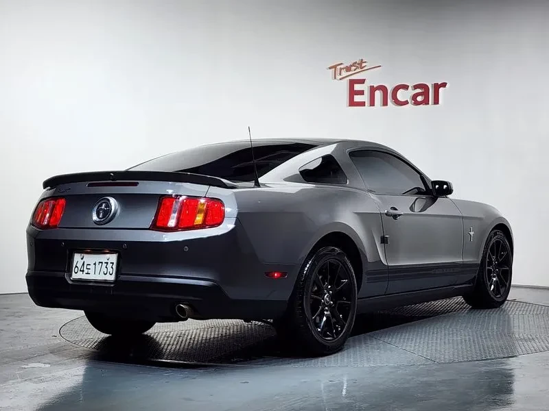 Ford Mustang 4.0i, снимка 2 - Автомобили и джипове - 53900708