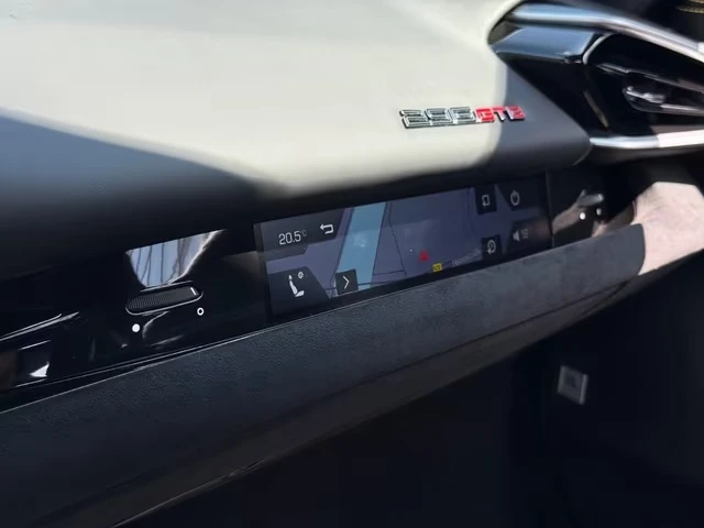 Ferrari 296GTB CERAMIC/ CARBON/ LIFT/ JBL/ CAMERA/, снимка 17 - Автомобили и джипове - 55412726