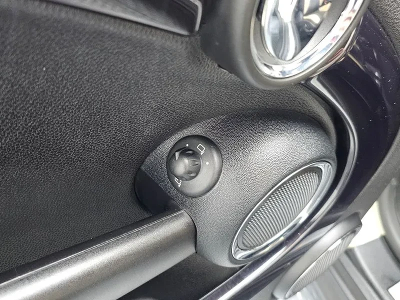 Mini Clubman Basic , снимка 16 - Автомобили и джипове - 55882583