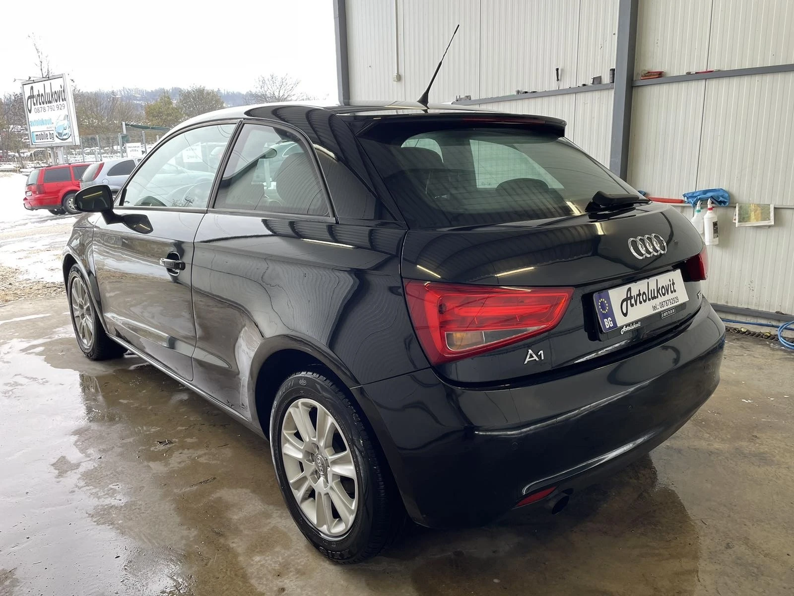 Audi A1 1.6tdi NAVI - изображение 4