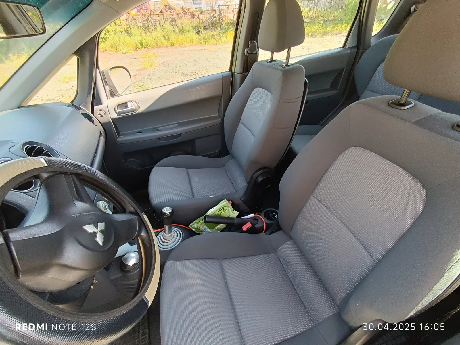 Mitsubishi Colt 1.3 - изображение 7