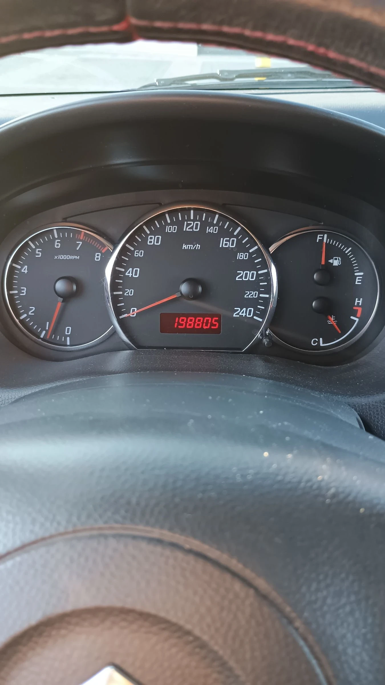 Suzuki Swift Sport - изображение 8
