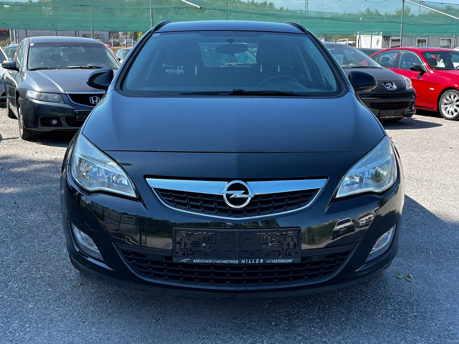 Opel Astra 1.4i 101кс - изображение 8