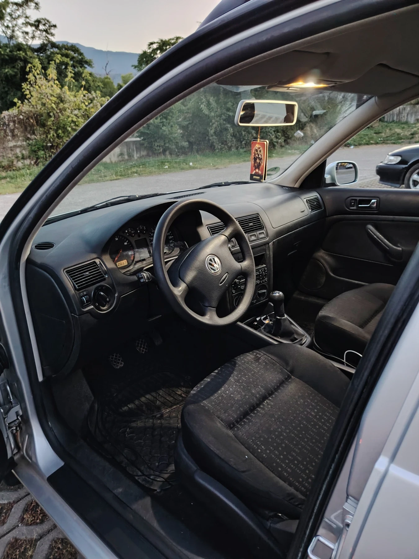 VW Golf 1.9TDI - изображение 7