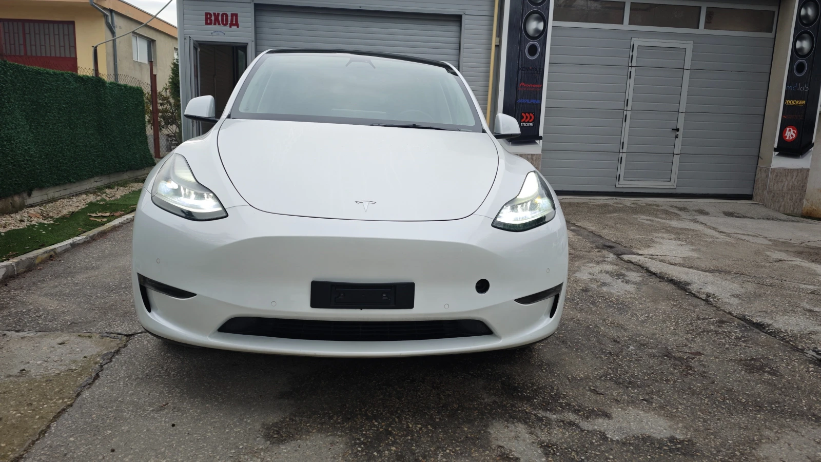 Tesla Model Y LONG RANGE AWD DUAL MOTOR | Mobile.bg � ����������� 2