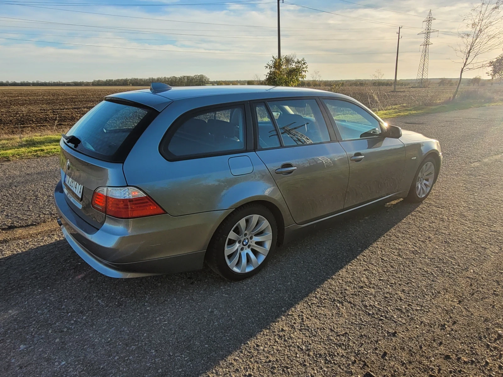 BMW 523 2.5 | Mobile.bg   4