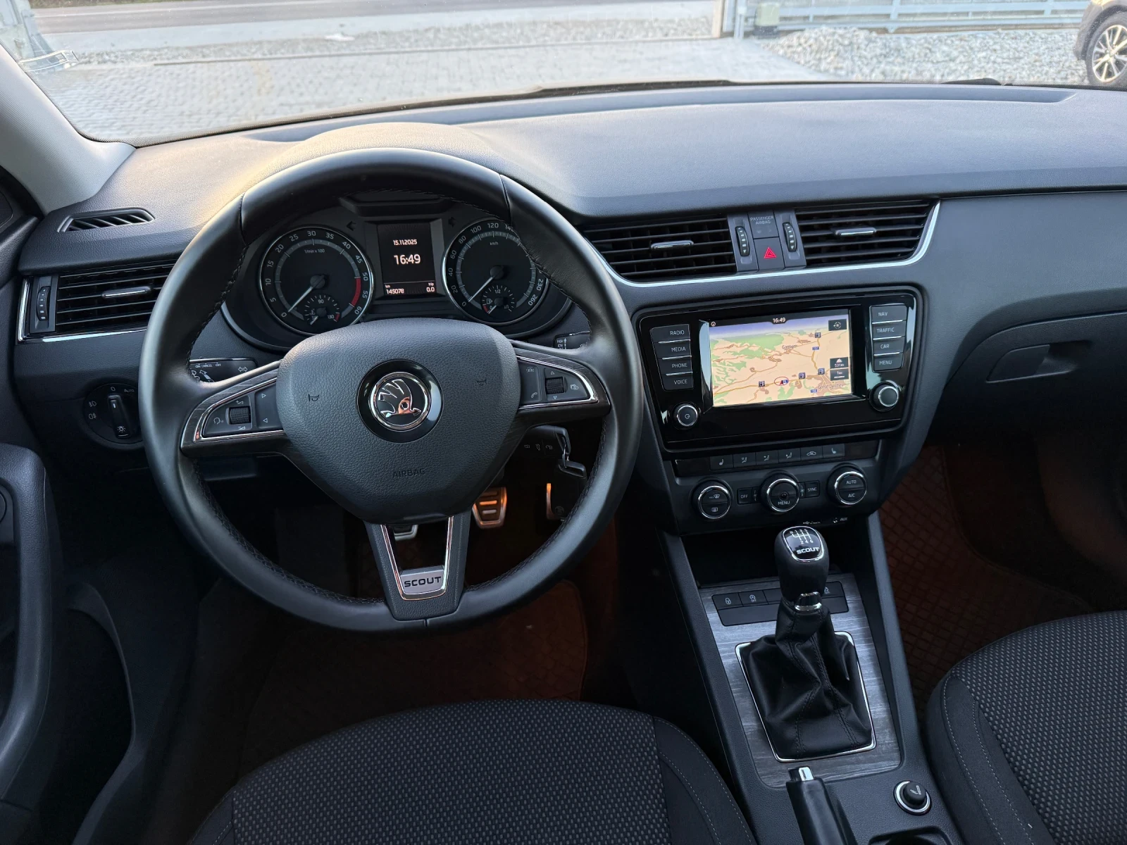 Skoda Octavia 2.0 TDI SCOUT 4x4 NAVI | Mobile.bg   15