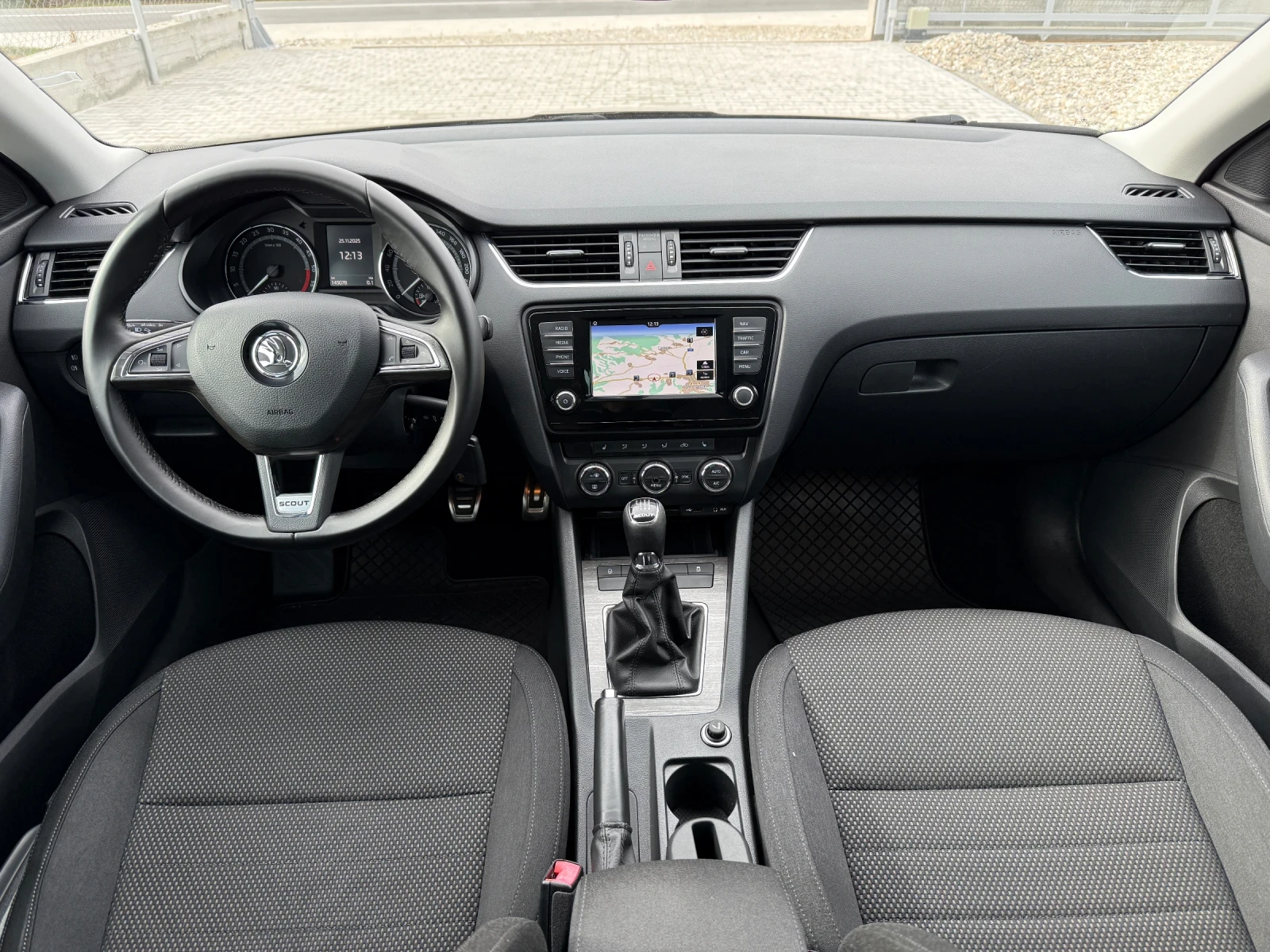 Skoda Octavia 2.0 TDI SCOUT 4x4 NAVI | Mobile.bg   13