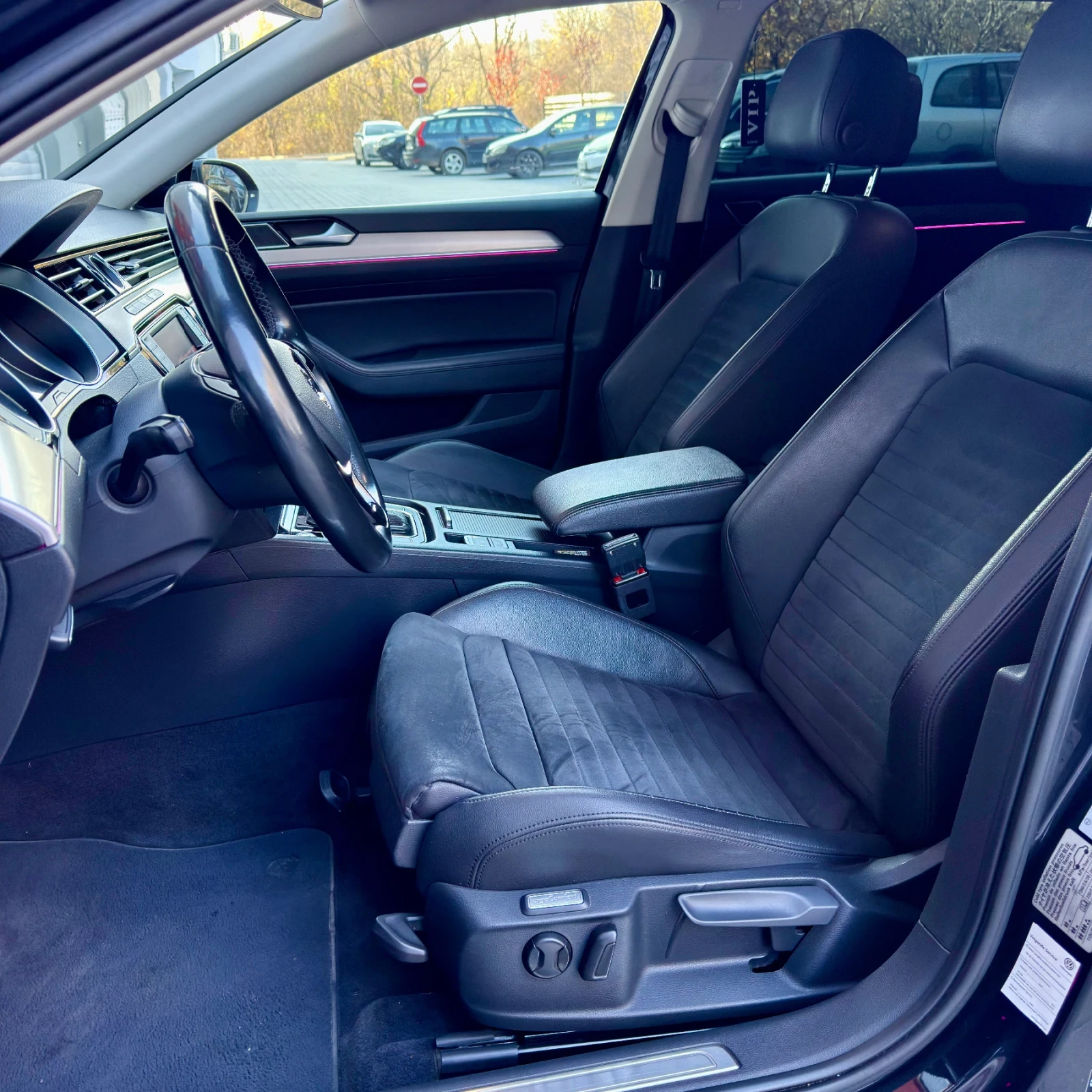 VW Passat B8 2.0TDi* HighLine* Matrix* DSG* CarPlay* Ambient | Mobile.bg � ����������� 13