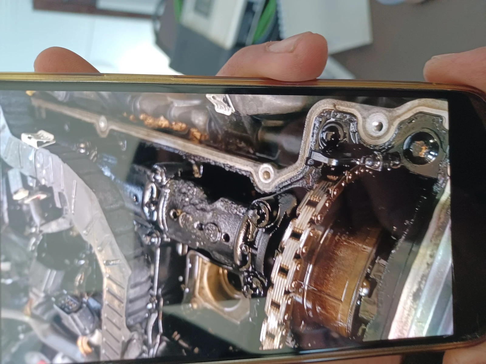 Mercedes-Benz E 250 Комби  - изображение 8