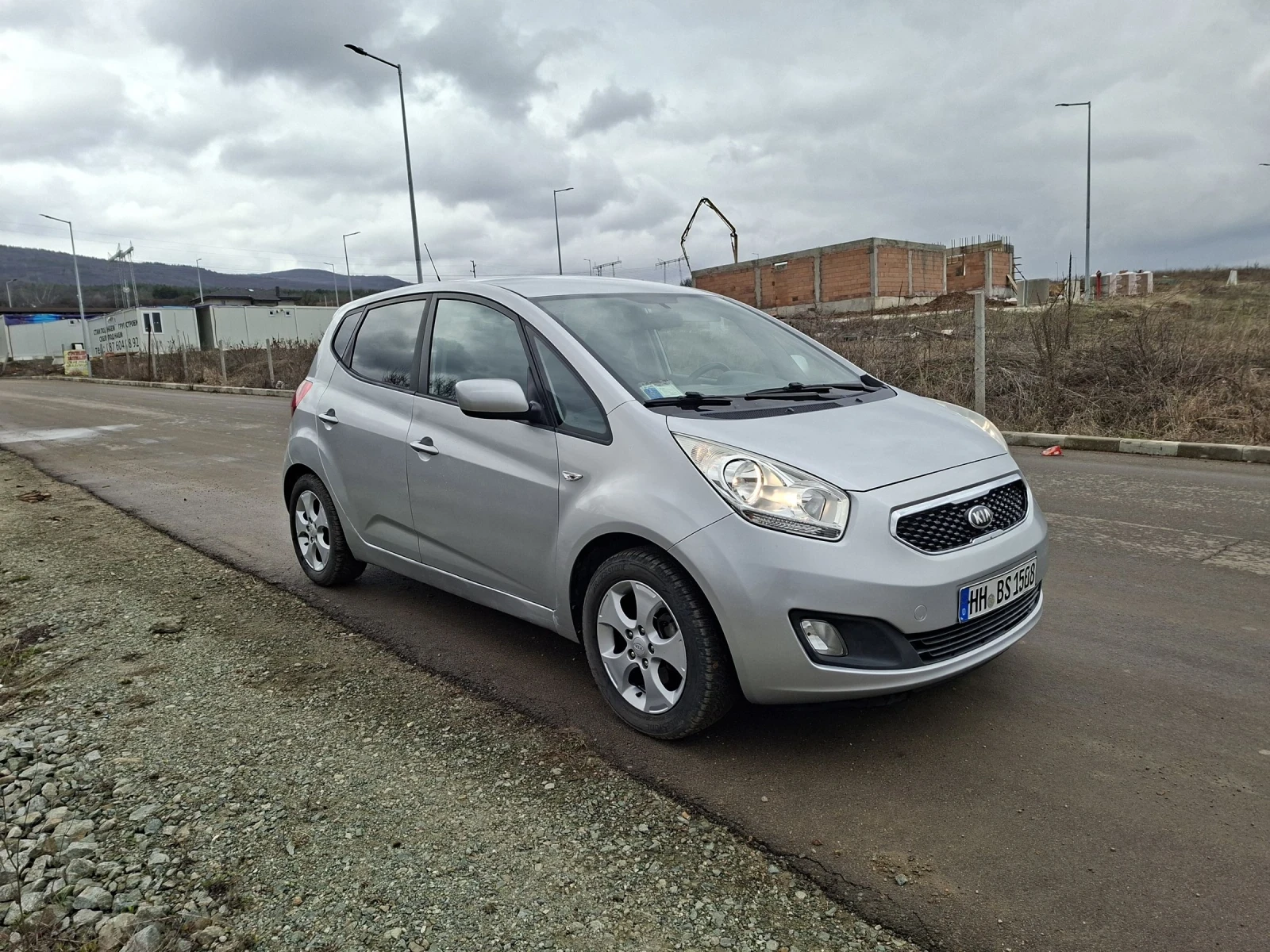 Kia Venga 1.4i 90hp LPG, снимка 4 - Автомобили и джипове - 53901361