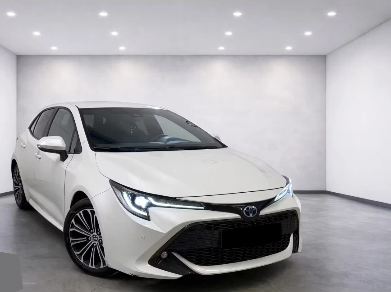 Toyota Corolla Hybrid/Executive/FULL EXTRAS/ACC/KEYLESS/CAM/LED/