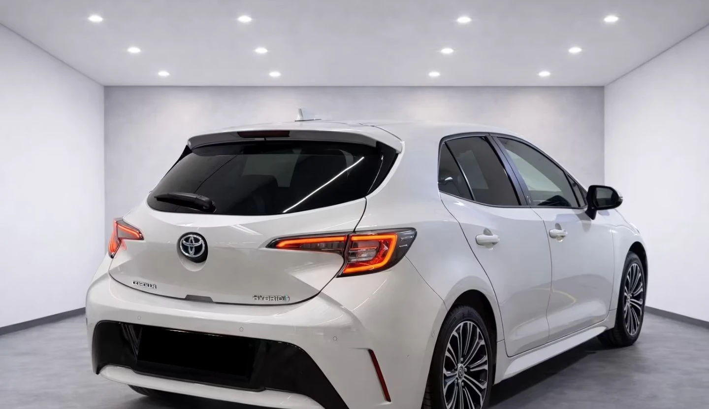 Toyota Corolla Hybrid/Executive/FULL EXTRAS/ACC/KEYLESS/CAM/LED/, снимка 3 - Автомобили и джипове - 54519033