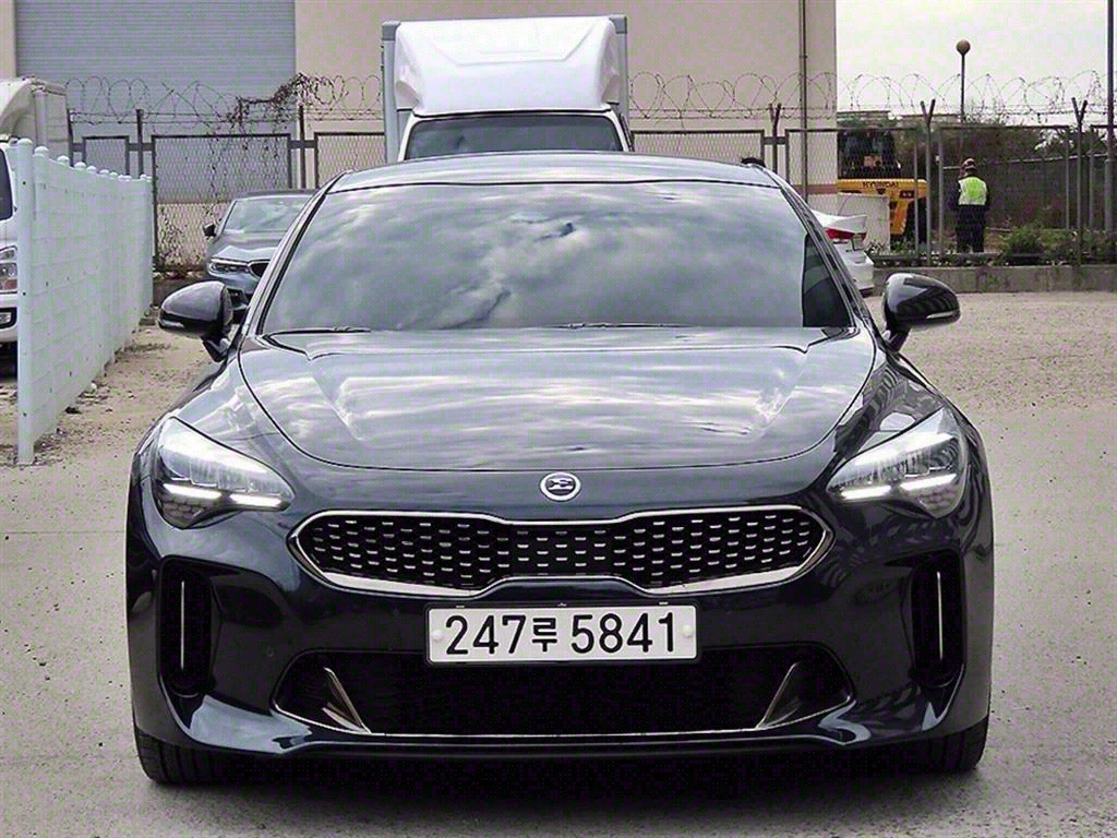 Kia Stinger Meister| Distronic| Heated Seats| Ventilated Seats
