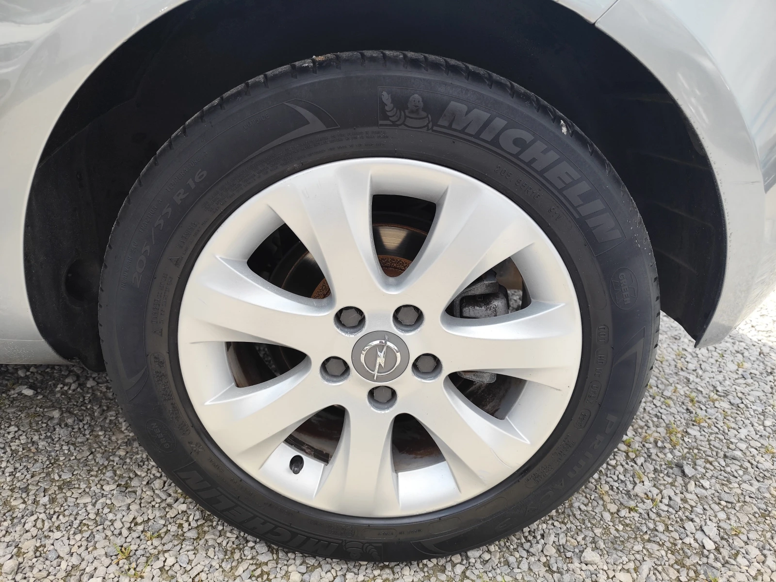 Opel Meriva 1.7CDTI * Cosmo* ПАНОРАМА* ЕURO 5A* , снимка 16 - Автомобили и джипове - 54750002