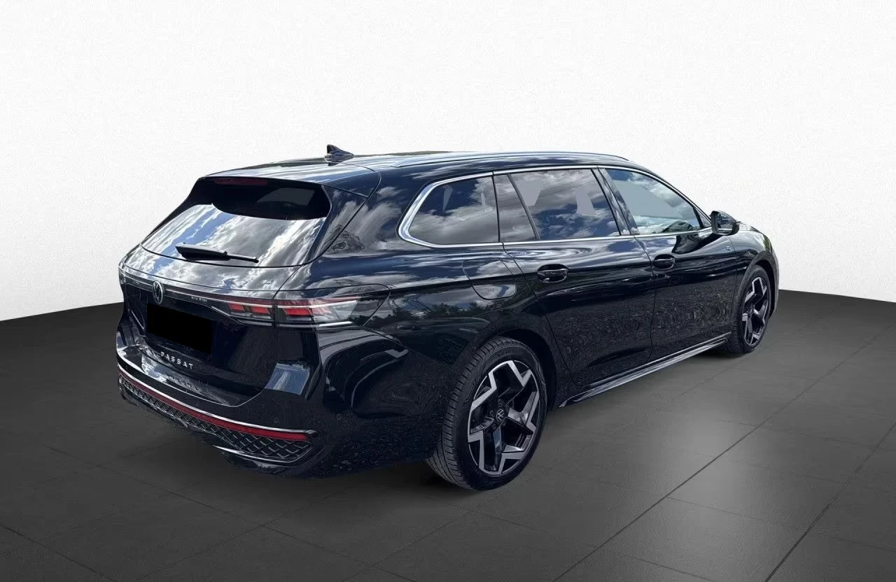 VW Passat 2.0 TDI R-LINE VARIANT MATRIX CAMERA ACC , снимка 3 - Автомобили и джипове - 55135458