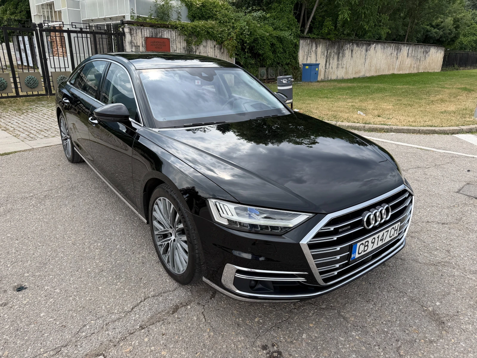 Audi A8 LONG, снимка 4 - Автомобили и джипове - 55250554