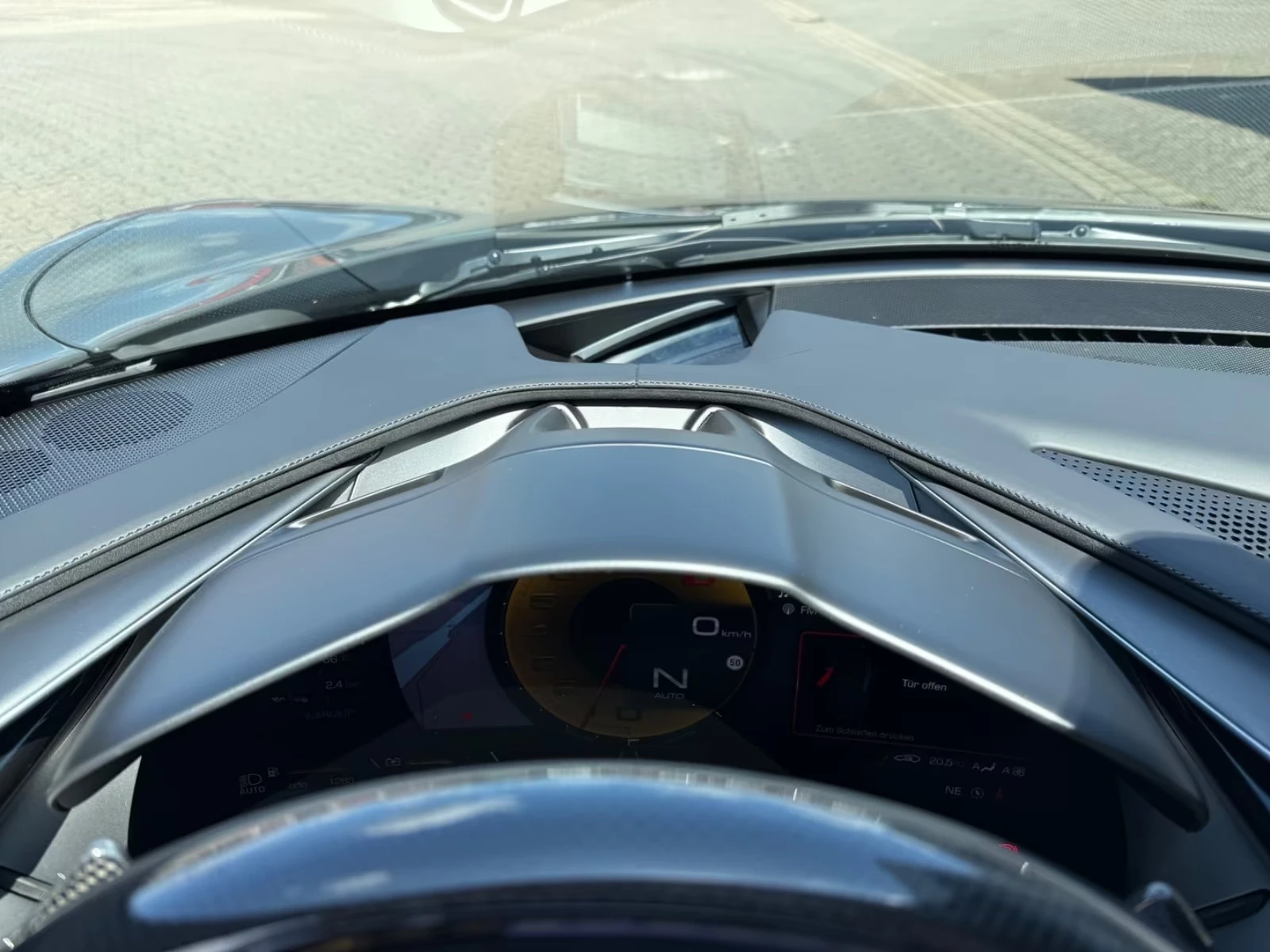 Ferrari 296GTB CERAMIC/ CARBON/ LIFT/ JBL/ CAMERA/, снимка 14 - Автомобили и джипове - 55412726