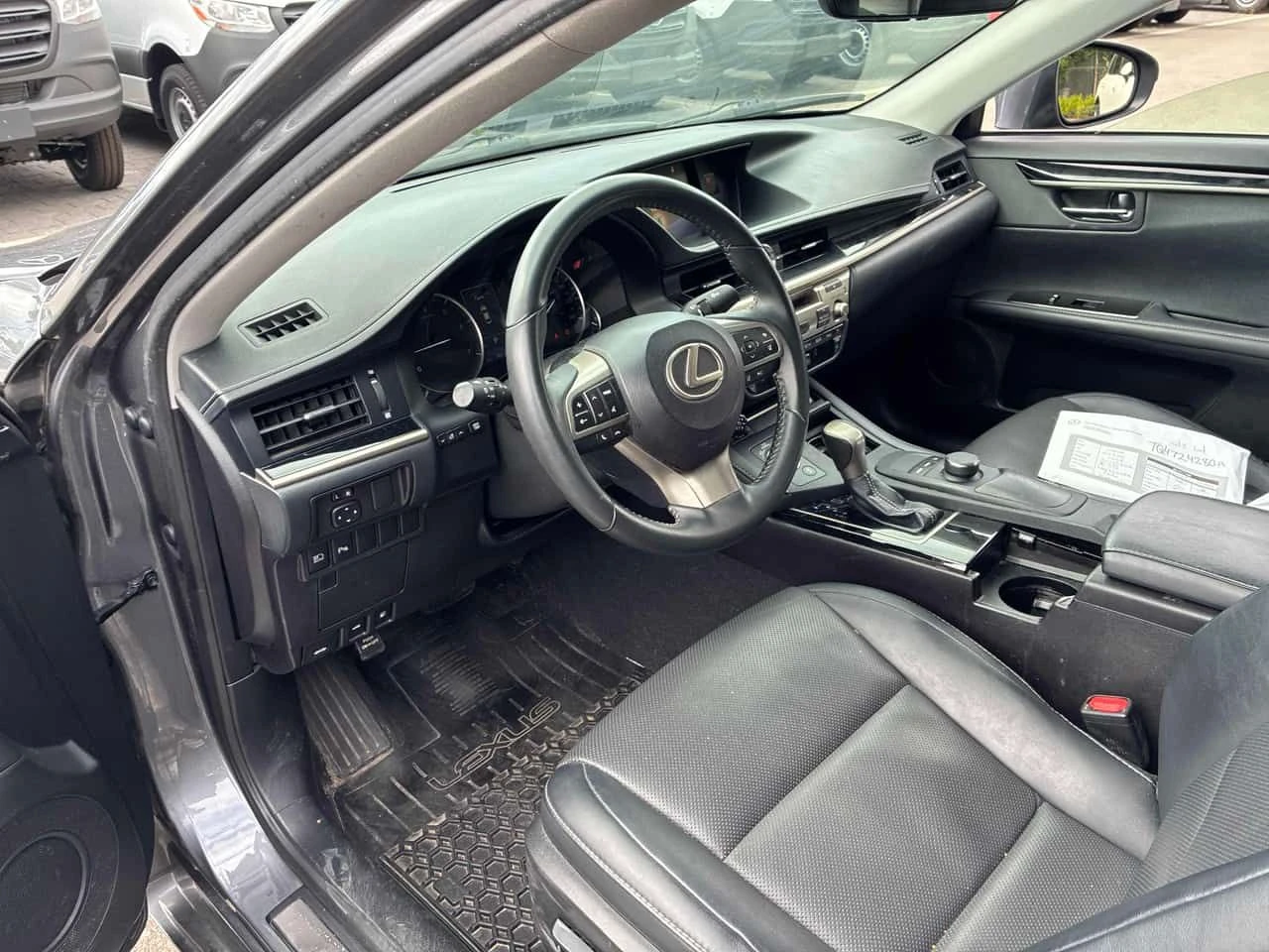 Lexus ES * 350 * CARFAX * ОПЦИЯ ЗА ФИНАНСИРАНЕ , снимка 5 - Автомобили и джипове - 55433784
