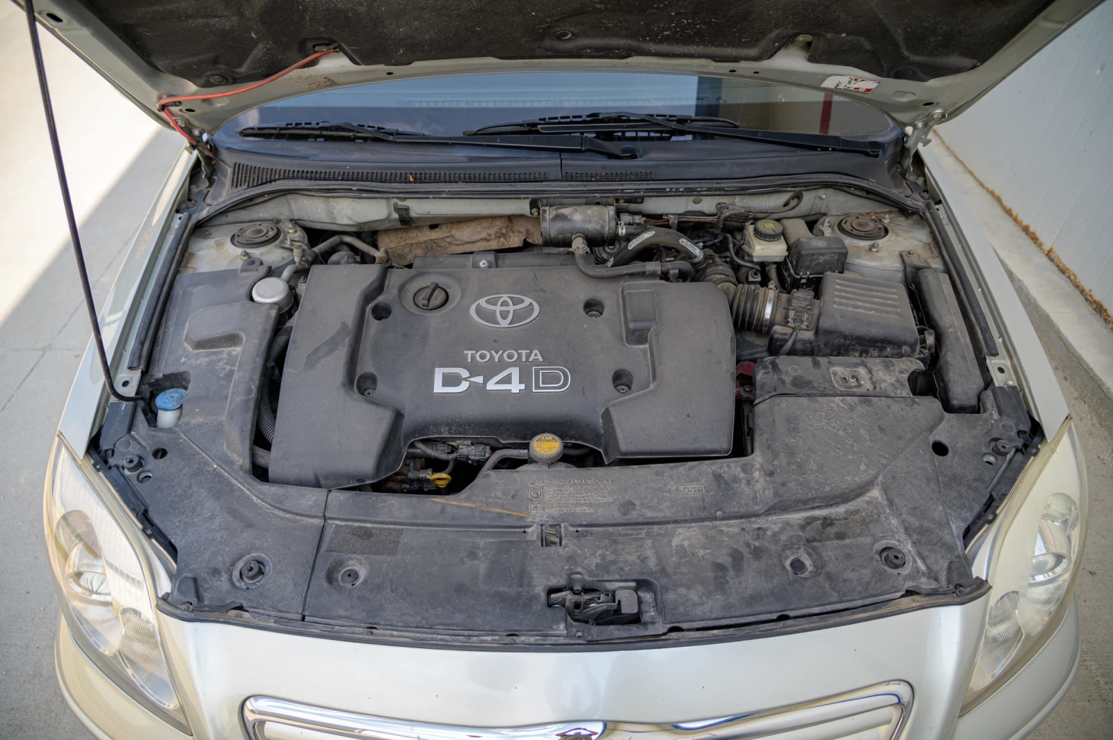 Toyota Avensis, снимка 7 - Автомобили и джипове - 55590049