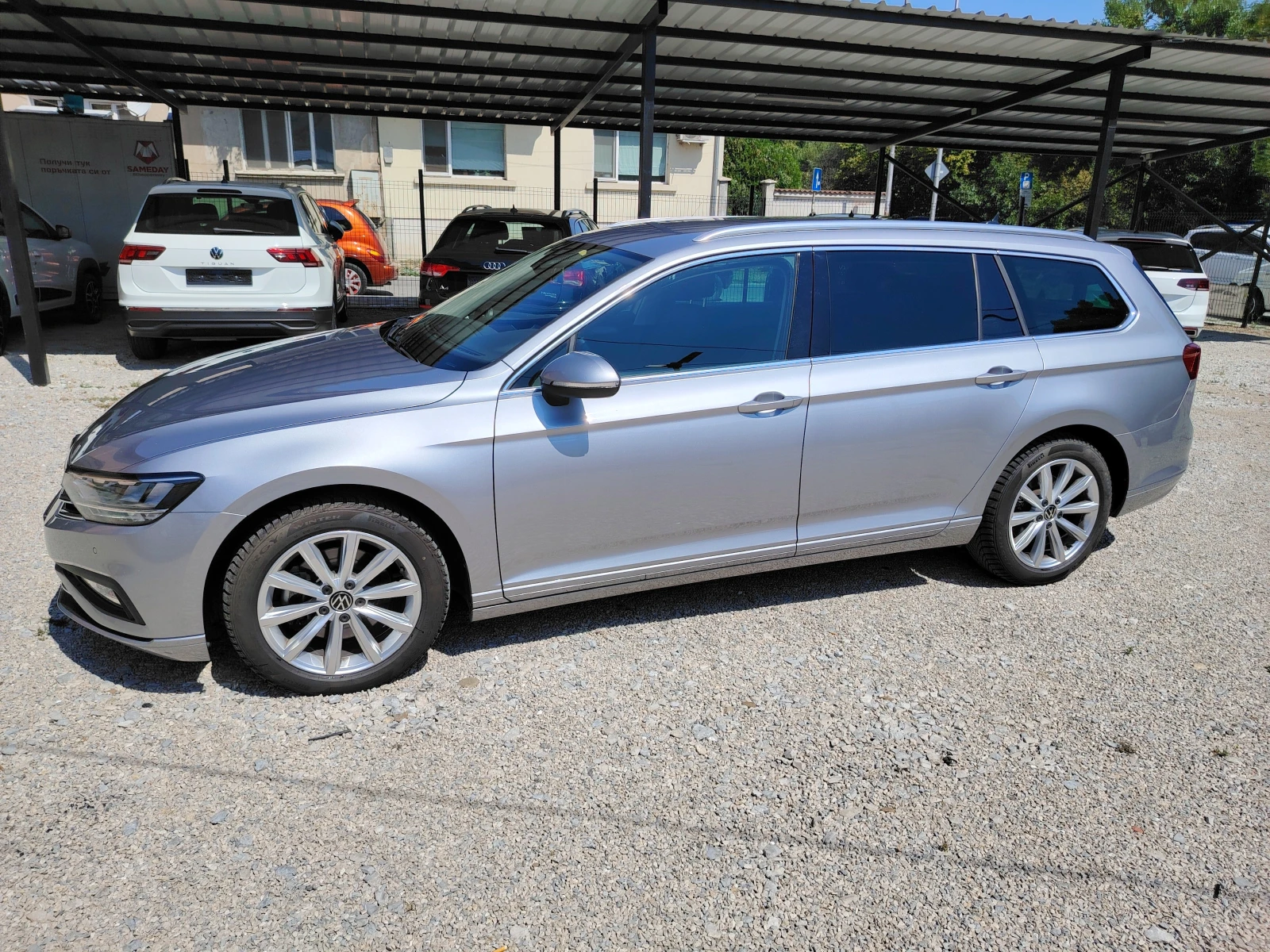 VW Passat 2023гDSG-DIGITAL-2.0TDi-150кс-FACE-ПЕРФЕКТЕН!, снимка 3 - Автомобили и джипове - 55808597