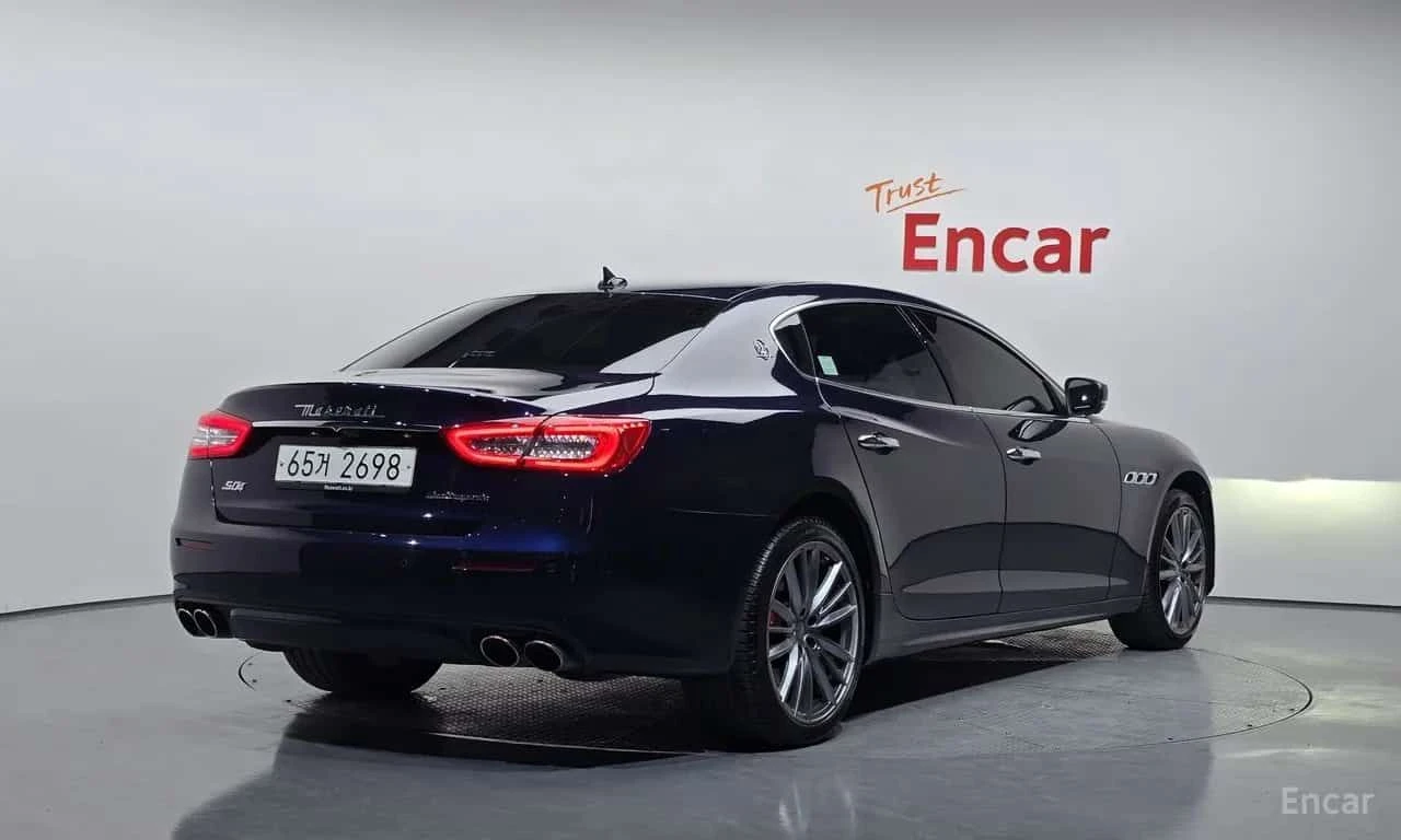 Maserati Quattroporte * S Q4 3.0 V6 Granlusso * ЦЕНА ДО БГ, снимка 2 - Автомобили и джипове - 55709044