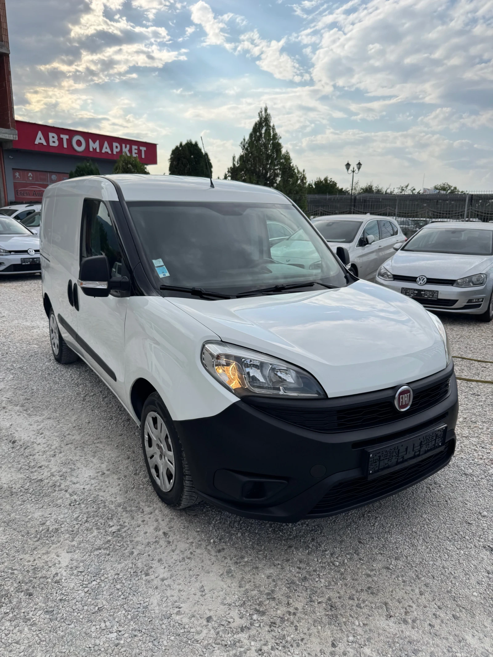 Fiat Doblo 1.3 дизел КАТО НОВО, снимка 2 - Автомобили и джипове - 55806325
