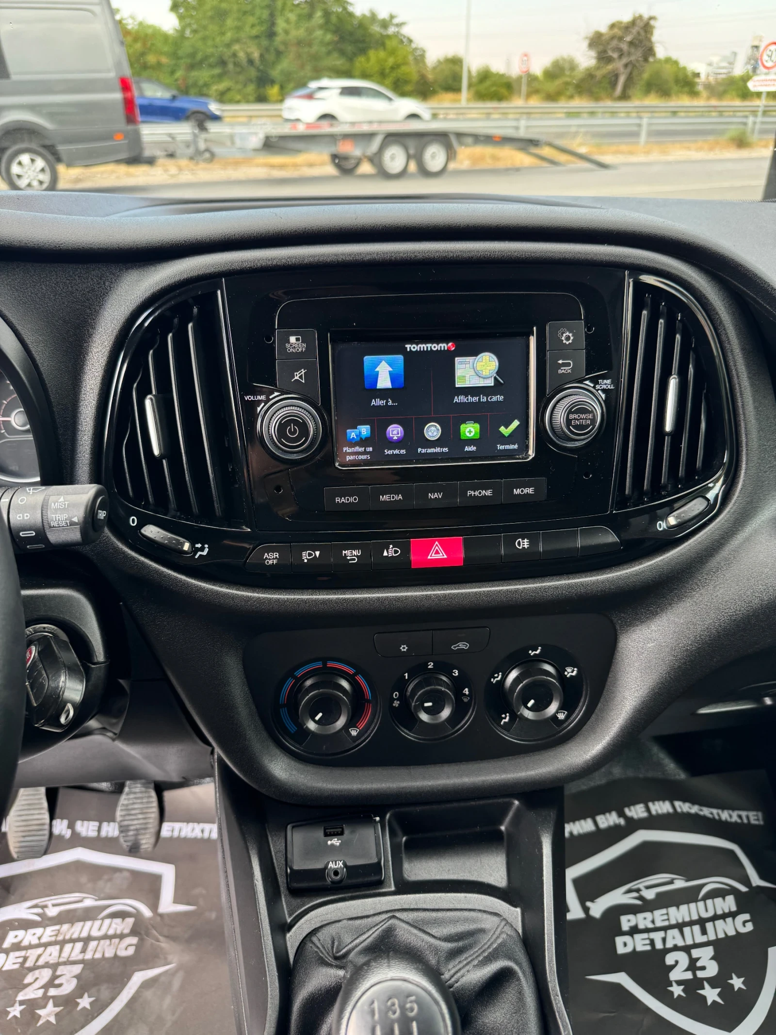 Fiat Doblo 1.3 дизел КАТО НОВО, снимка 11 - Автомобили и джипове - 55806325
