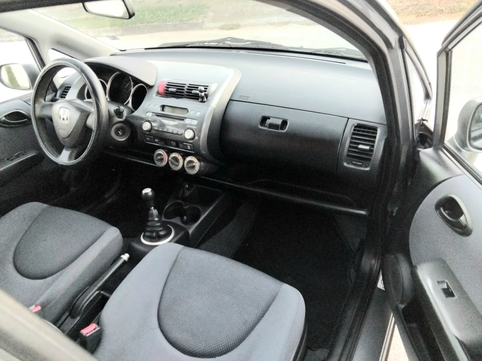 Honda Jazz 1.4i.80k + КЛИМА .2005г, снимка 12 - Автомобили и джипове - 56011262