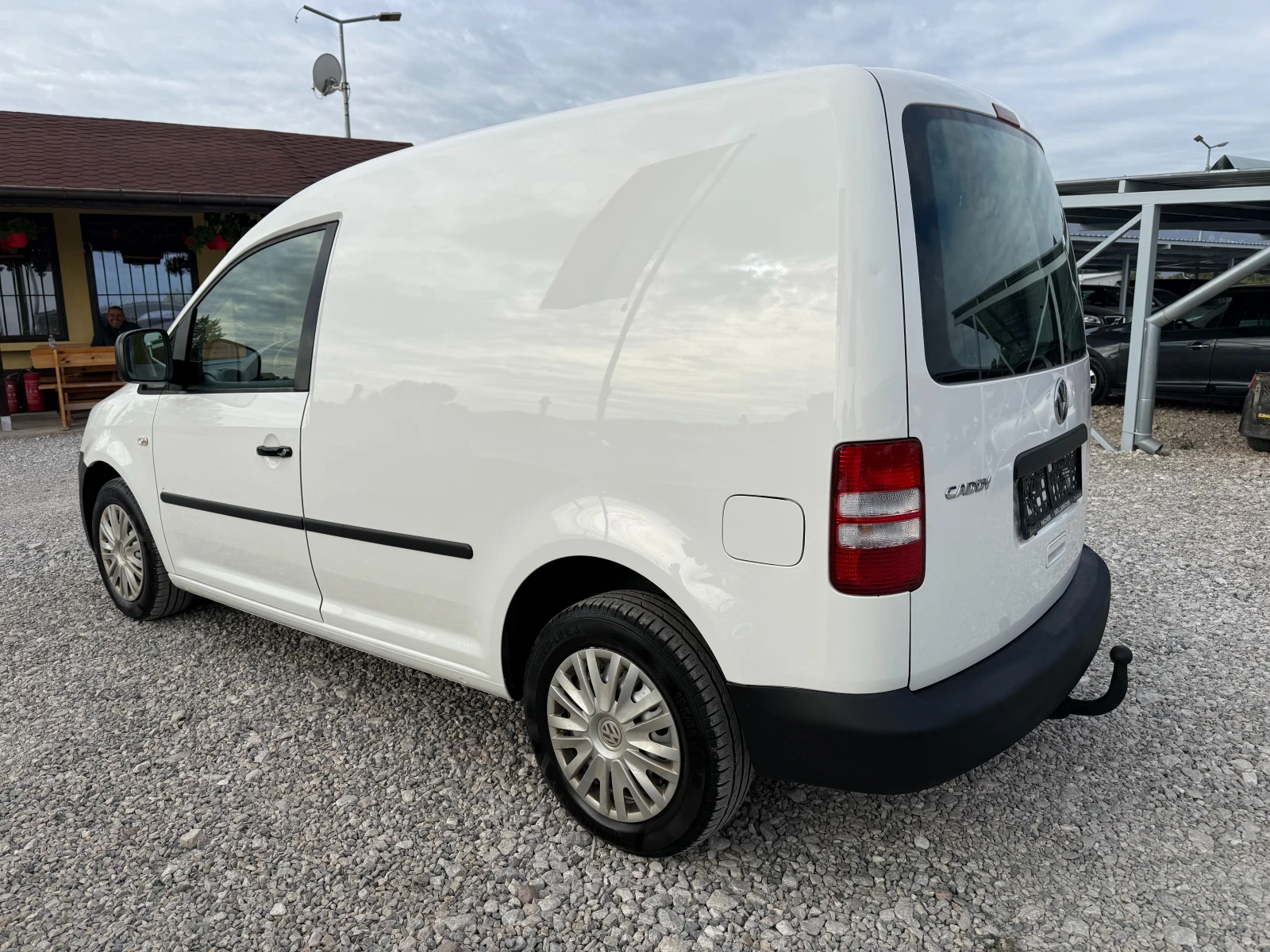 VW Caddy 2.0TDI КЛИМАТИК 109кс, снимка 3 - Автомобили и джипове - 56118163