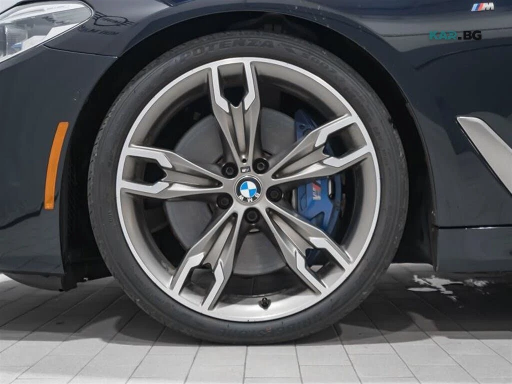 BMW M5 Harman/Kardon * Head-Up * АвтоКредит * (ЦЕНА ДО БГ, снимка 17 - Автомобили и джипове - 56132153