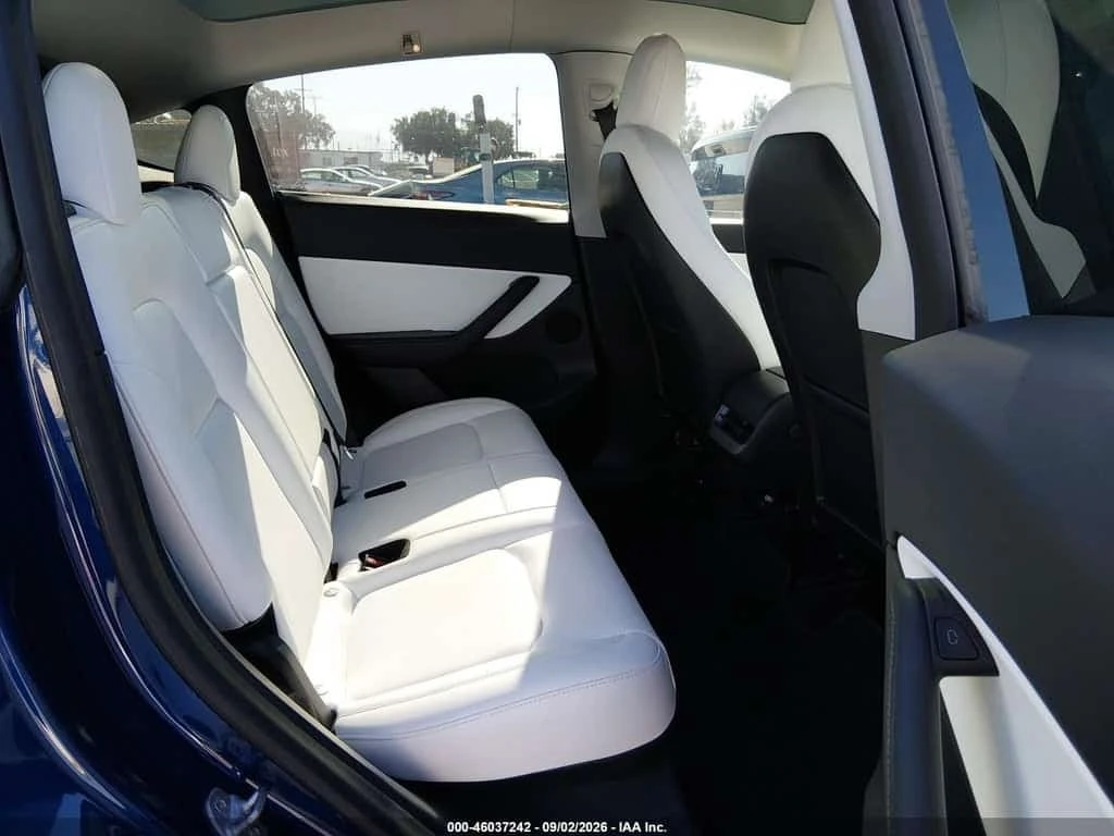 Tesla Model Y * LONG RANGE DUAL MOTOR ALL WHEEL DRIVE * CARFAX * | Mobile.bg � ����������� 8