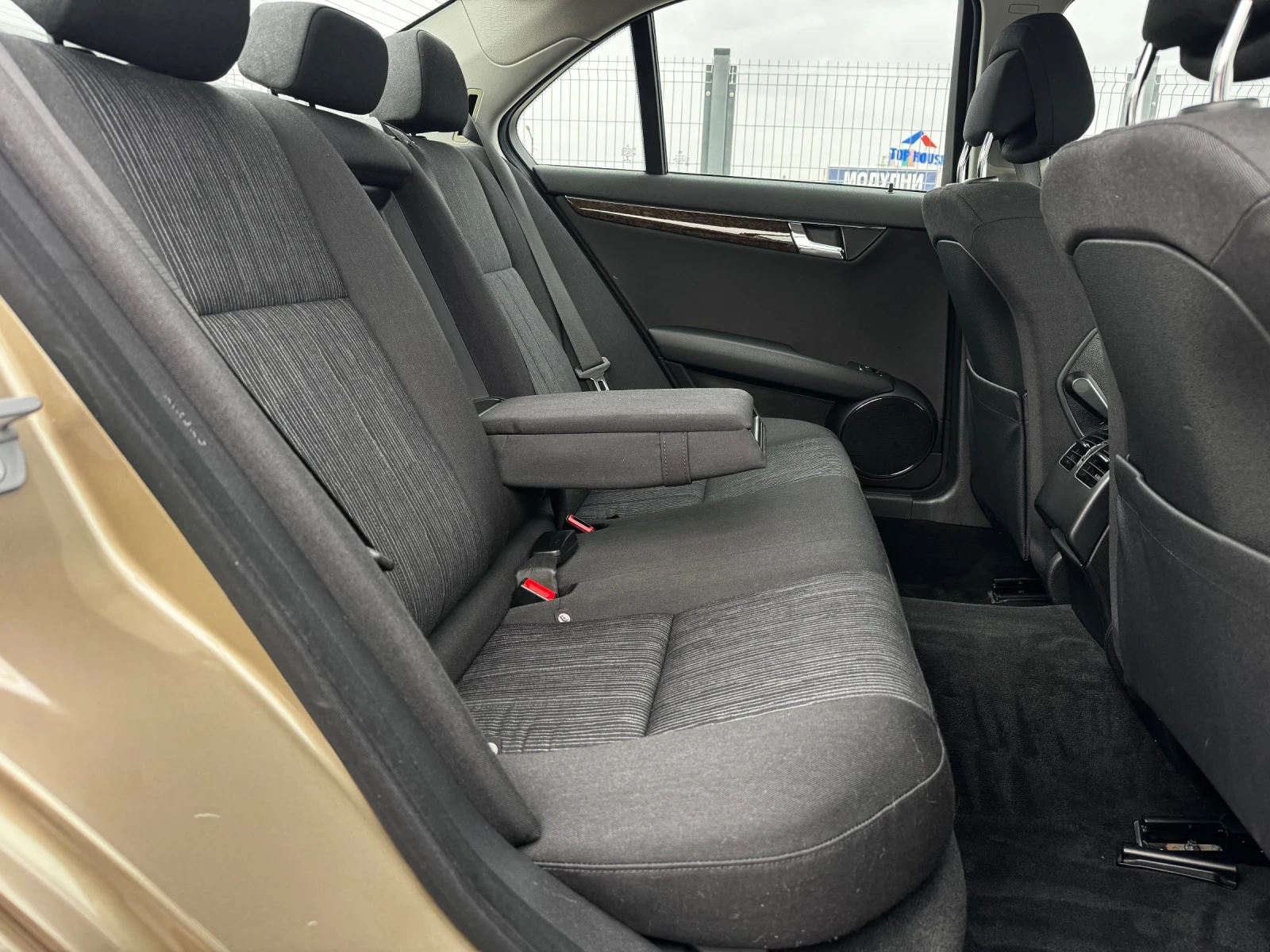 Mercedes-Benz C 220 200CDI elegance  | Mobile.bg � ����������� 10