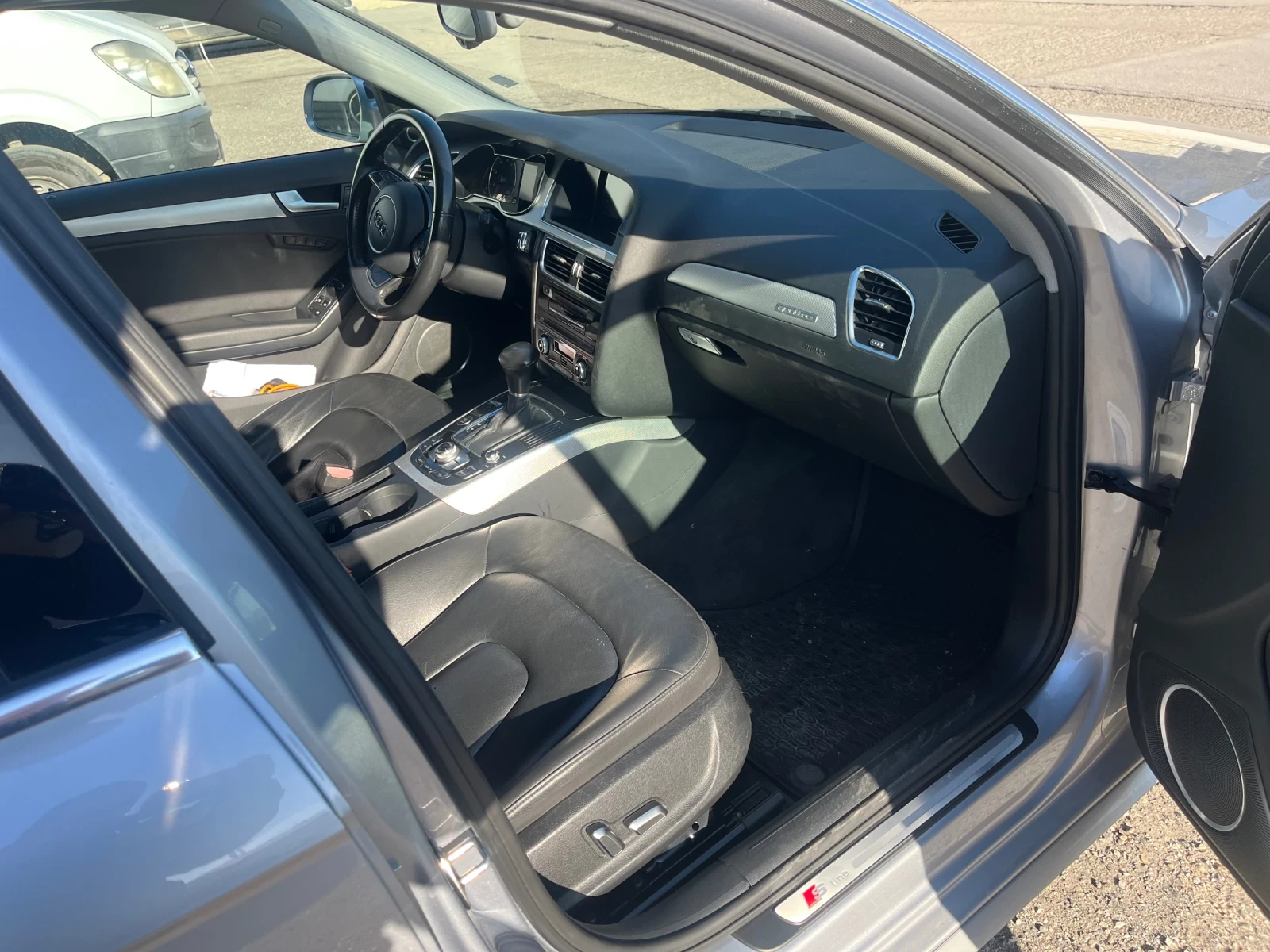 Audi A4, снимка 8 - Автомобили и джипове - 56568831