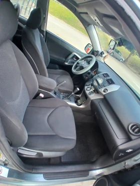 Toyota Rav4 2.0 VVTi, снимка 11