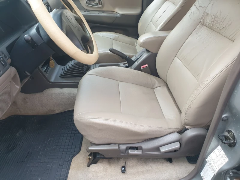 Mitsubishi Pajero sport 2, 5 TDi Климатик , снимка 10 - Автомобили и джипове - 47303083