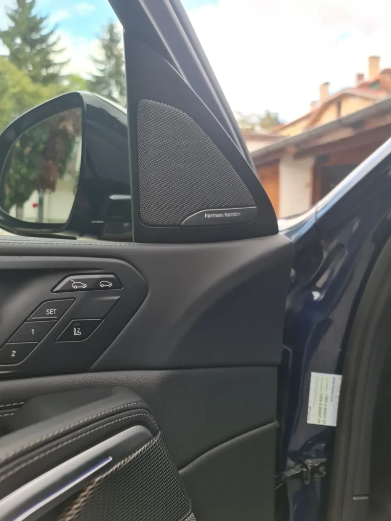 BMW X6 M50i, снимка 11 - Автомобили и джипове - 52394786