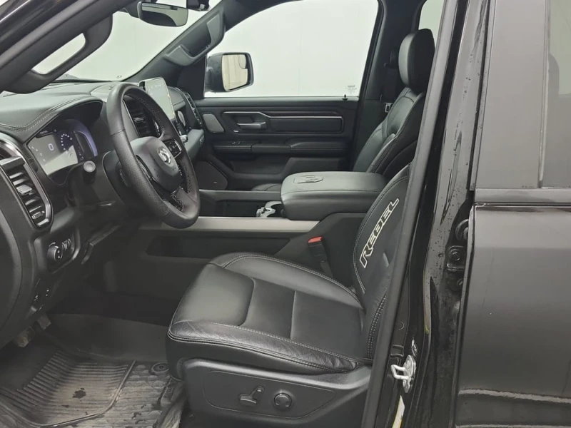 Dodge RAM 1500 * REBEL CREW CAB SHORT BED * CARFAX * БЕЗ ПЪРВОНАЧ, снимка 5 - Автомобили и джипове - 53245307