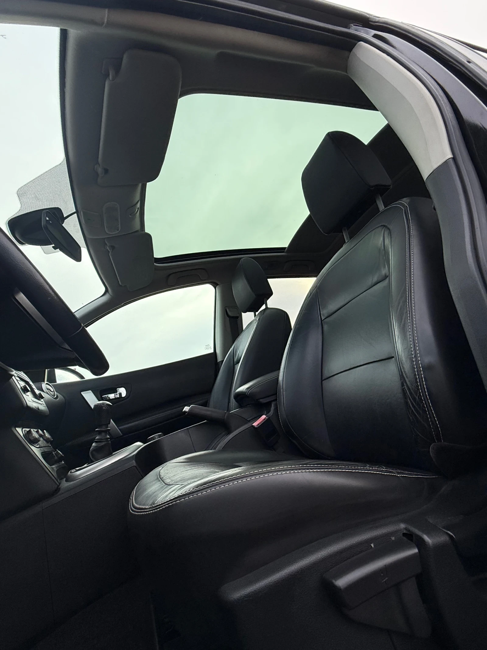 Nissan Qashqai 2.0i 4x4 - изображение 8