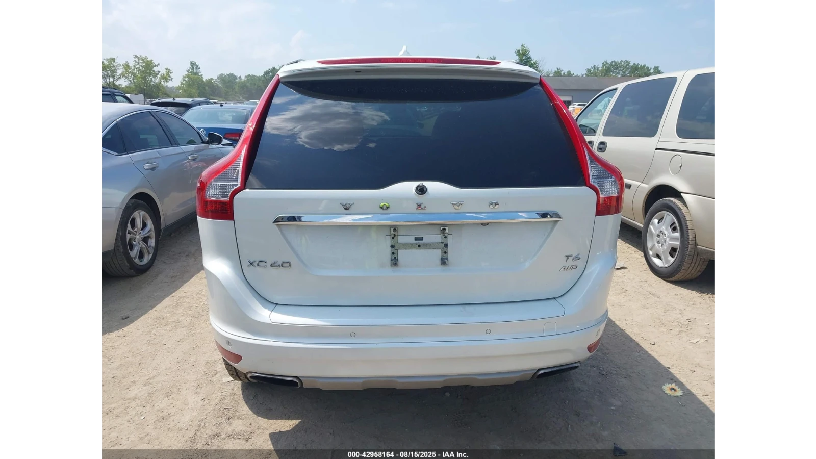 Volvo XC60 T6 Drive-E* AWD* Мъртва Точка - изображение 9