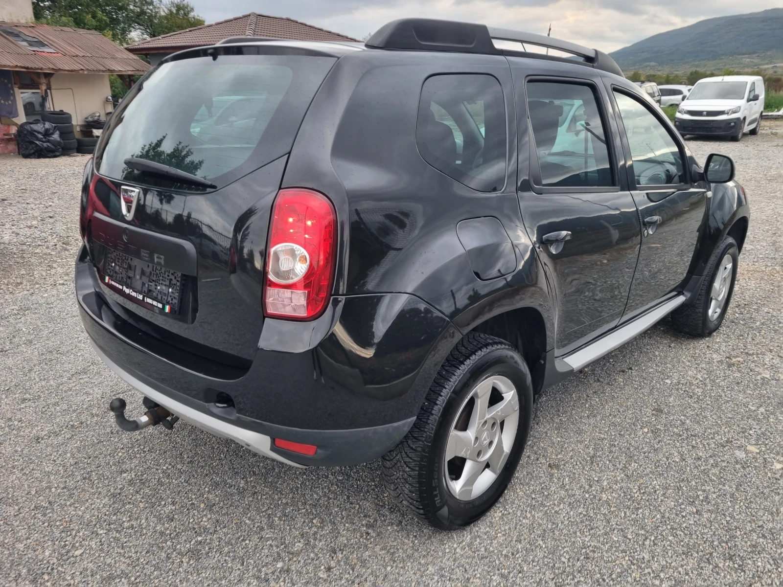 Dacia Duster 1.6 i GPL - изображение 6