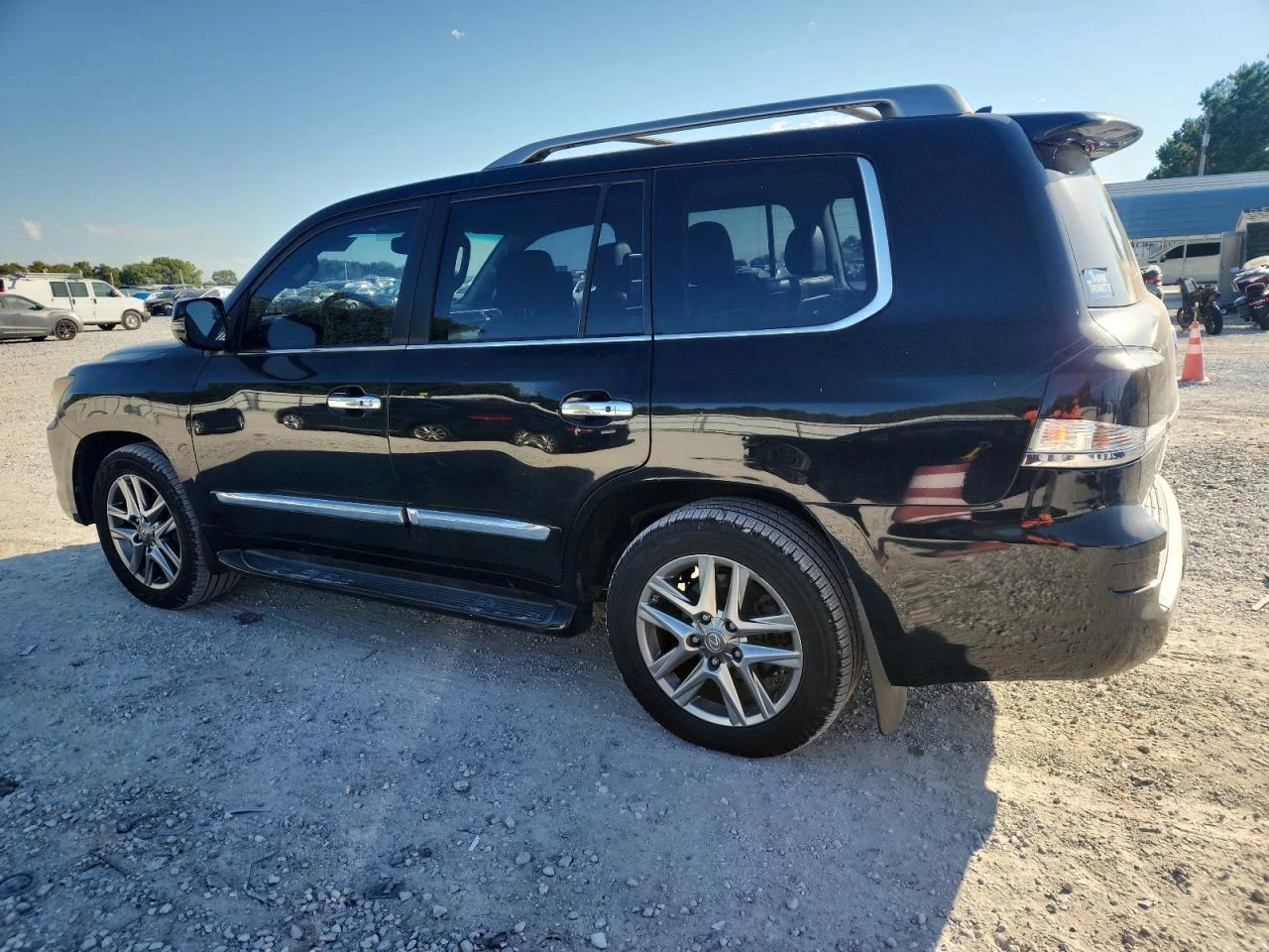 Lexus LX 570 2014 LEXUS LX 570 - изображение 4