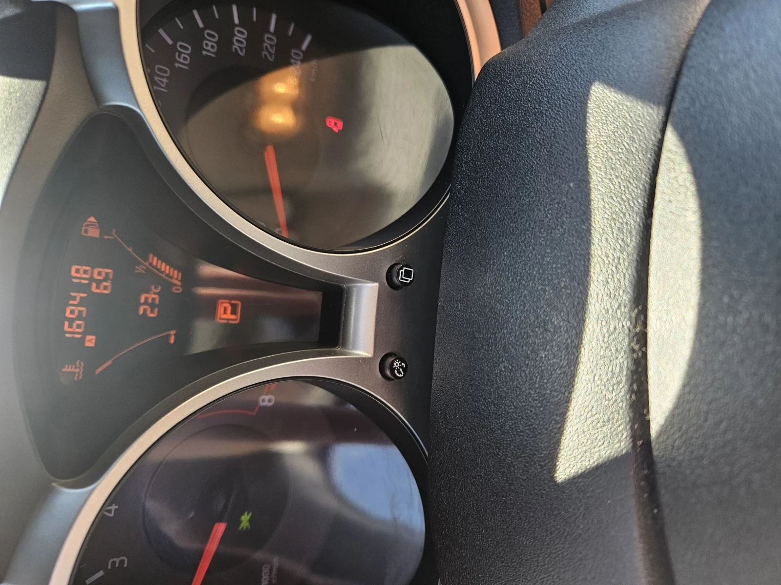 Nissan Juke 1.6 бензин - изображение 10