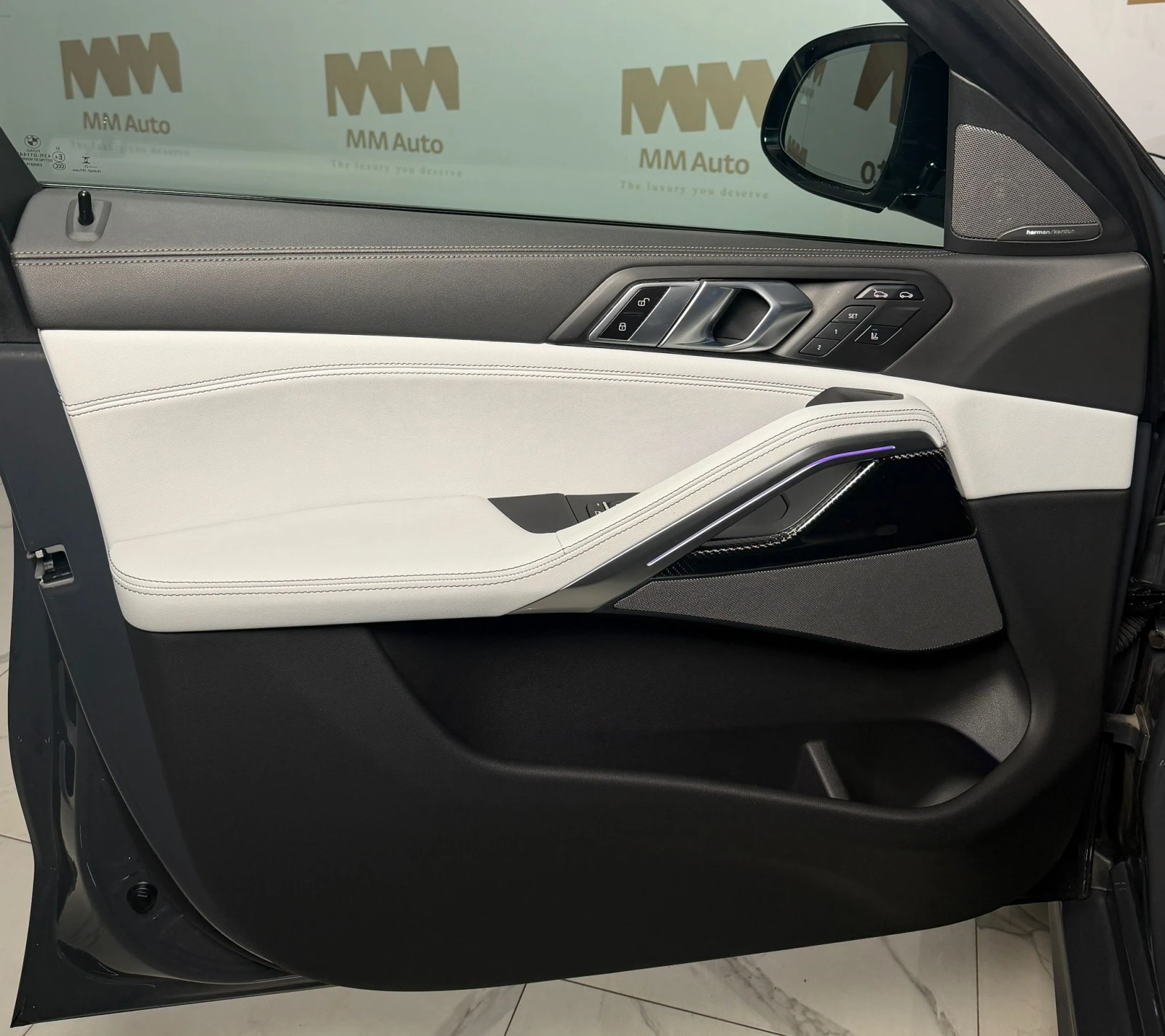 BMW X6 M60i* xDrive* M-Sport* HuD* Carbon* Harman* SkyLou - изображение 6