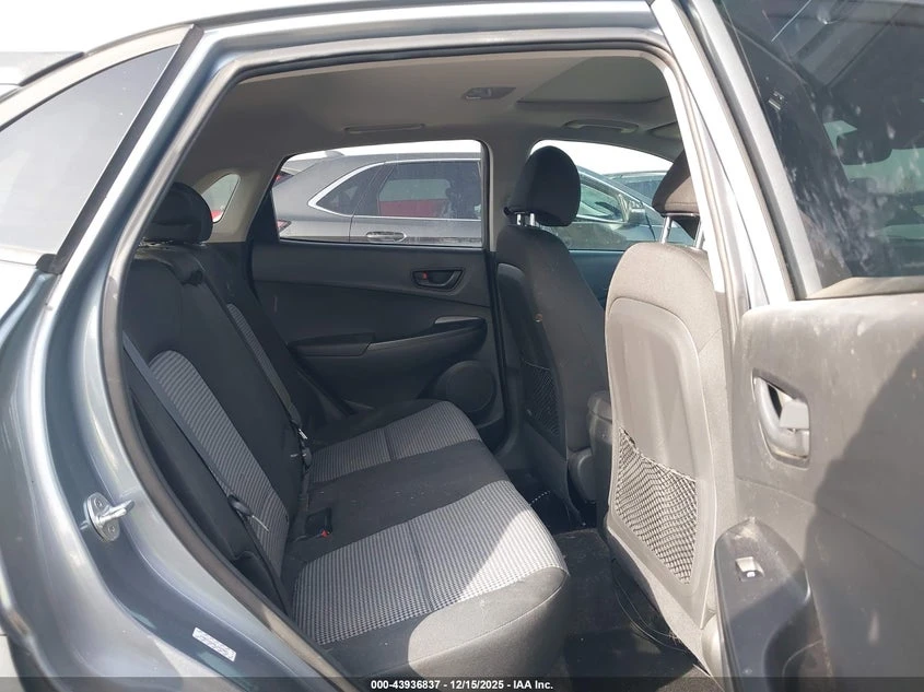 Hyundai Kona 2l Sel Plus, снимка 8 - Автомобили и джипове - 54310510