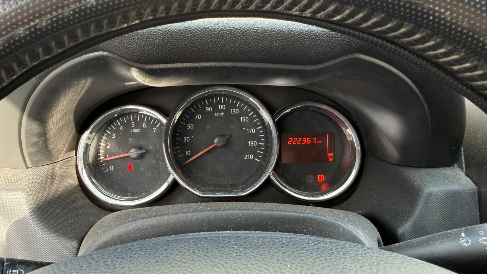 Dacia Duster 1.5CDI-Facelift-ЛИЗИНГ, снимка 5 - Автомобили и джипове - 54357648