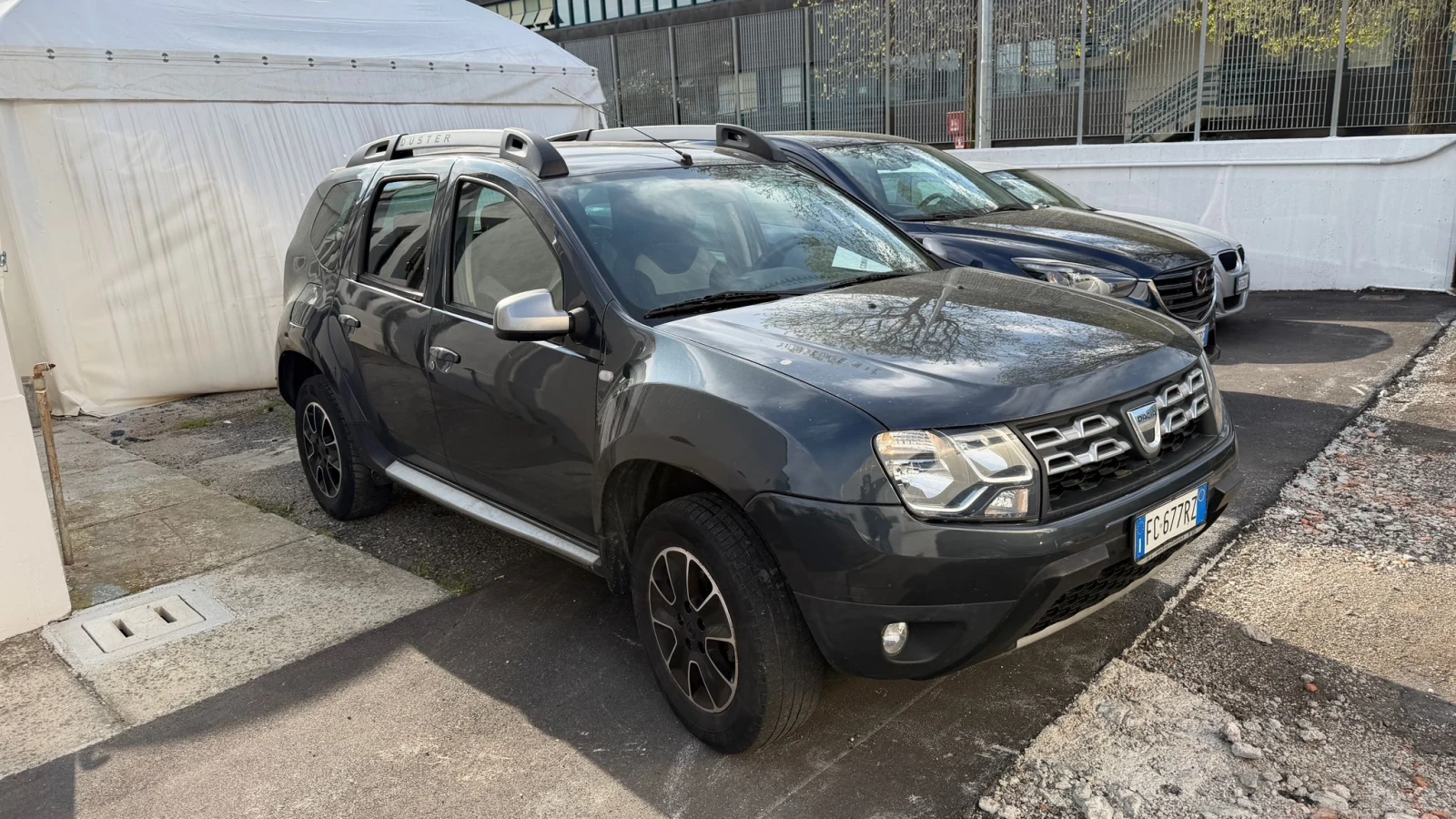Dacia Duster 1.5CDI-Facelift-ЛИЗИНГ, снимка 4 - Автомобили и джипове - 54357648