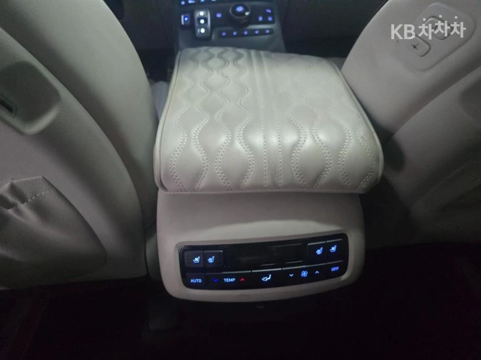 Hyundai Palisade, снимка 13 - Автомобили и джипове - 54640707