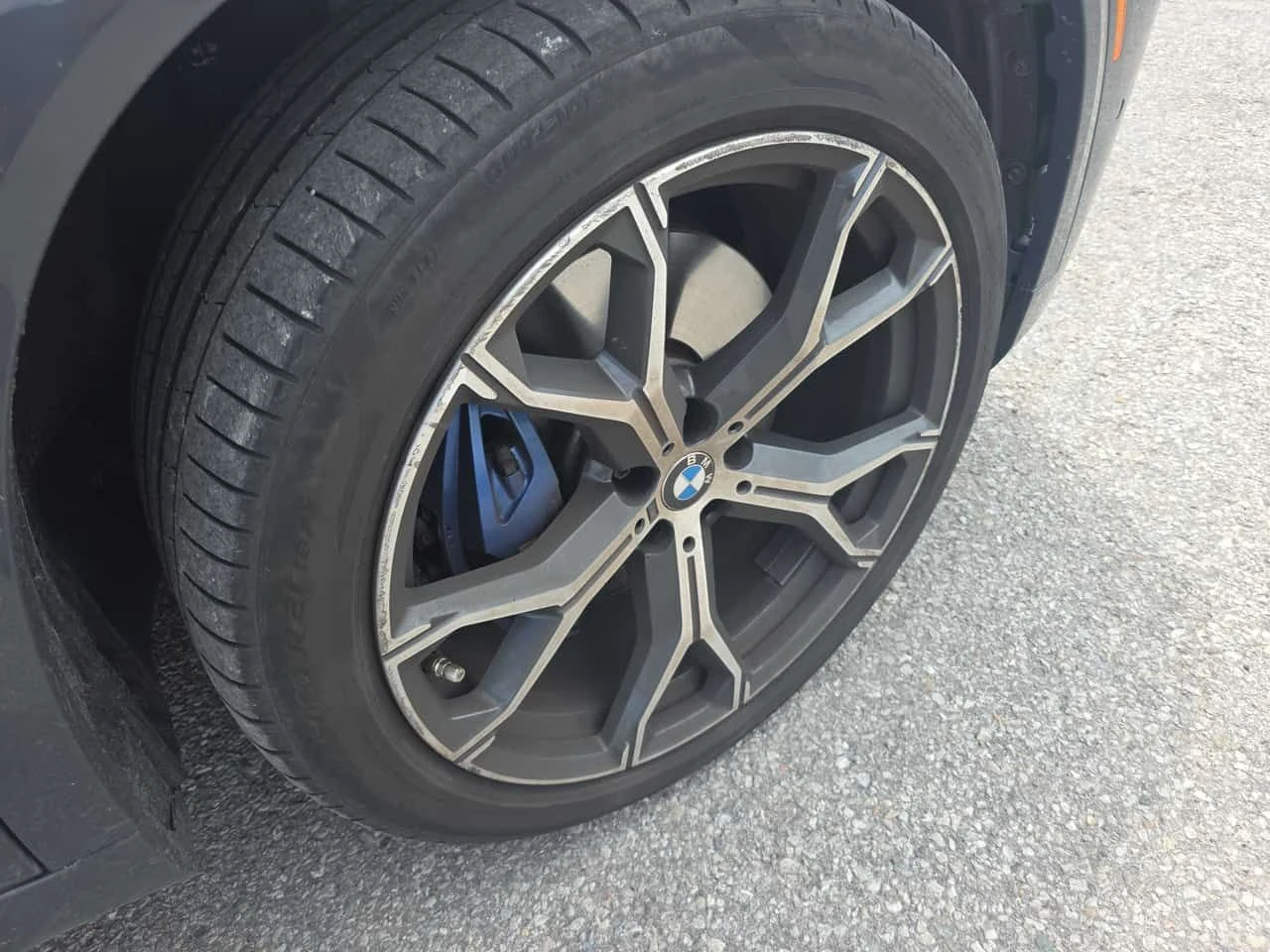 BMW X5 xDrive40i M PACK 2 КОМПЛЕКТА ГУМИ С ДЖАНТИ CARFAX, снимка 7 - Автомобили и джипове - 54954950