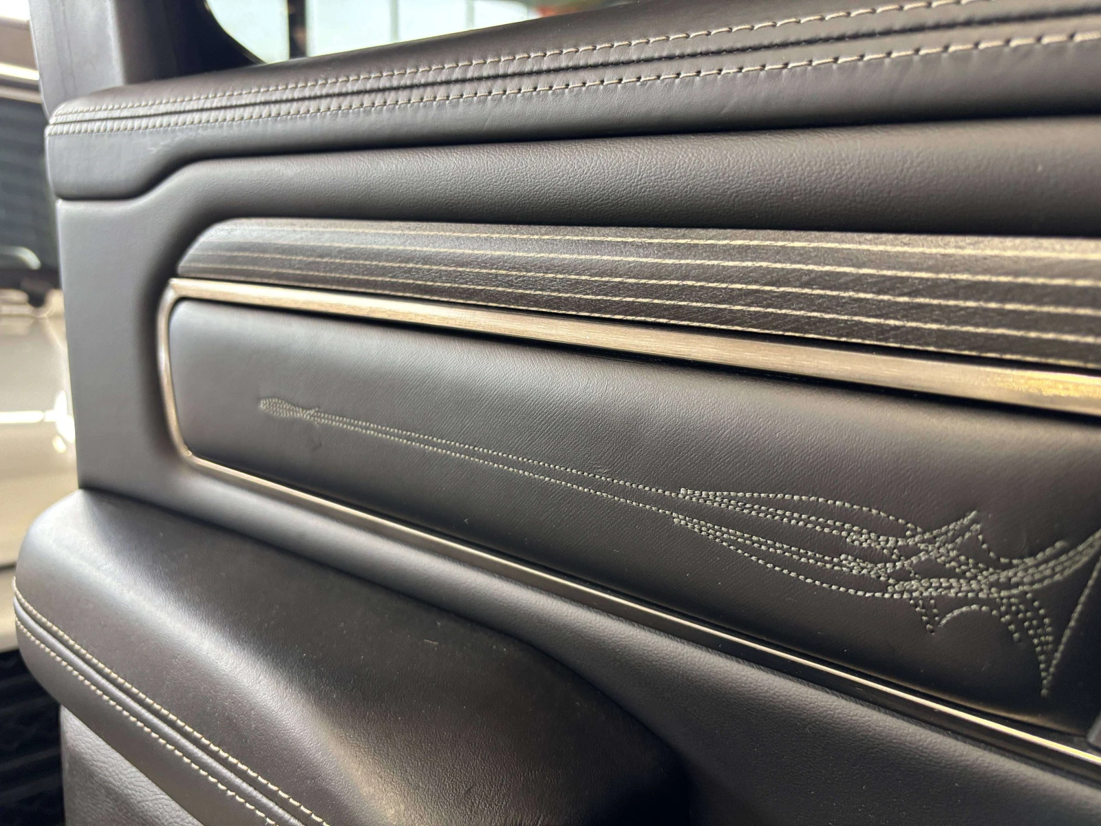Dodge RAM 1500 Limited/HARMAN KARDON/ЦЕНА ДО БЪЛГАРИЯ, снимка 7 - Автомобили и джипове - 55493964